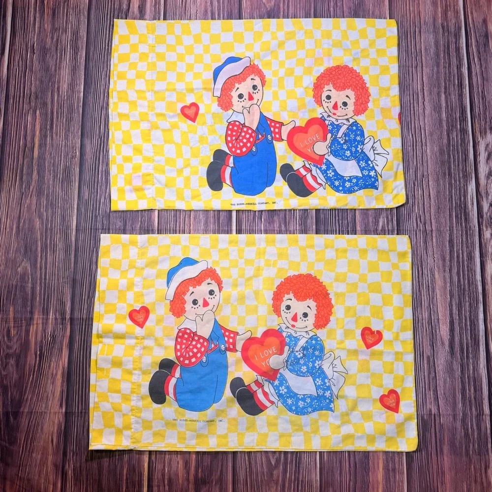 Vintage Yellow Twin Raggedy‎ Ann & Andy Bobbs Merrill 2 Pillow Cases